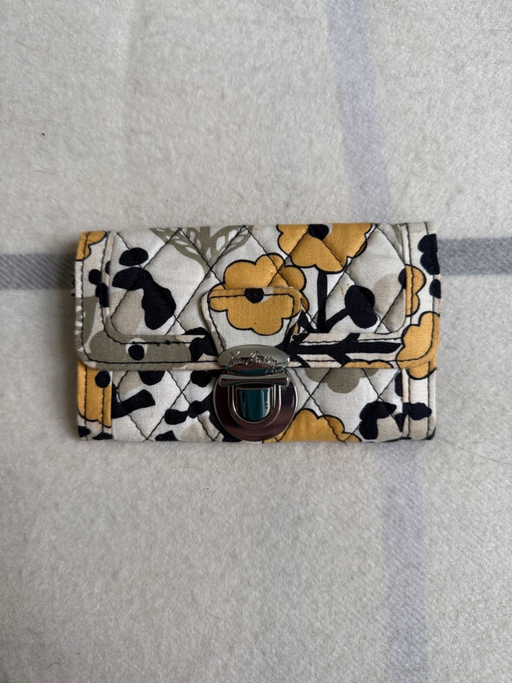 Vera Bradley Yellow and Black Quick Swipe ID Wallet in DOGWOOD